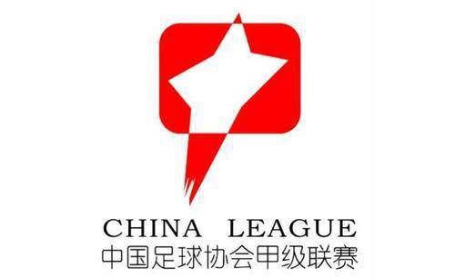 萧常坤一下子又尴尬起来，当年自己无意中酒后出轨马岚，这件事在学校，可是人尽皆知，即便是现在想想都觉得无比丢脸，简直是人生中第一大耻辱。